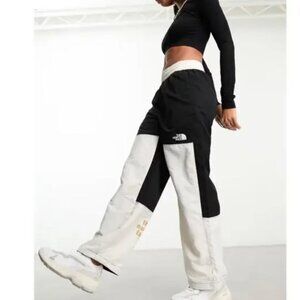 The North Face * Women’s TNF Nylon Easy Pants * Size XL – Black/White (NWT) 🖤🤍
